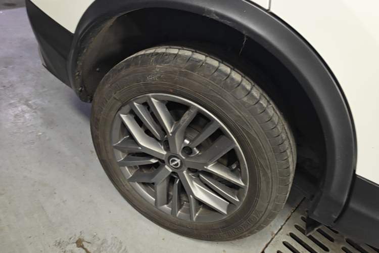 Used Nissan Qashqai 2025 Honor 2.0L CVT XV Genuine Edition Right Rear Wheel Hub