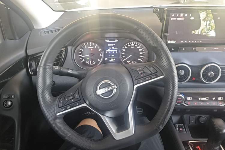 Used Nissan Qashqai 2025 Honor 2.0L CVT XV+ Leading Edition Steering Wheel