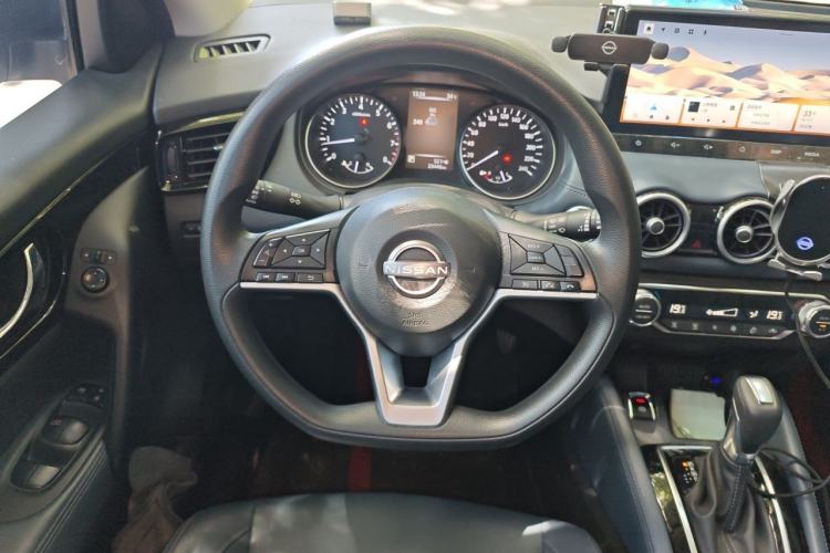 Used Nissan Qashqai 2025 Honor 2.0L CVT XV Genuine Edition Steering Wheel
