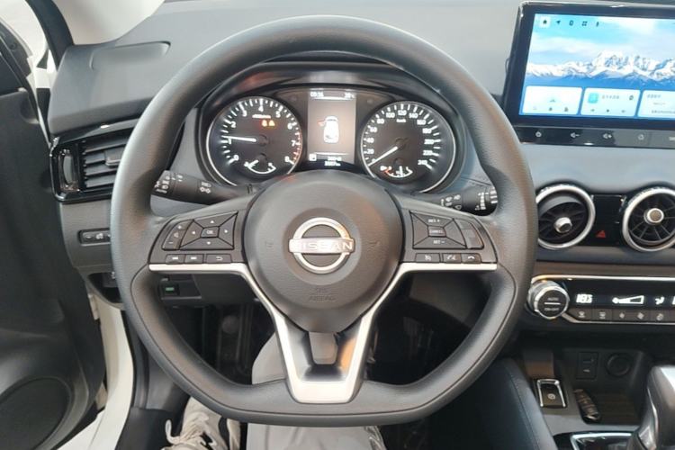 Used Nissan Qashqai 2025 Honor 2.0L CVT XV Genuine Edition Steering Wheel