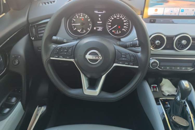 Used Nissan Qashqai 2025 Honor 2.0L CVT XV Genuine Edition Steering Wheel