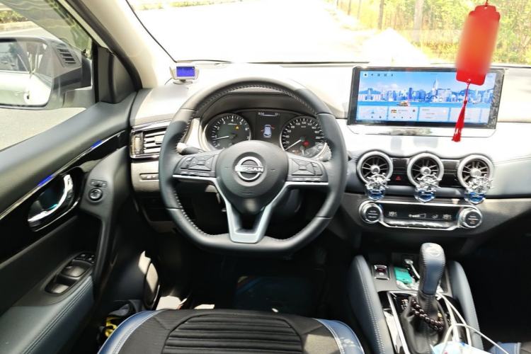 Used Nissan Qashqai 2025 Honor 2.0L CVT XV+ Leading Edition Steering Wheel