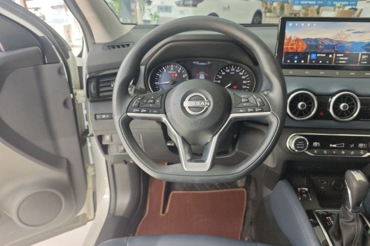 Used Nissan Qashqai 2025 Honor 2.0L CVT XV Genuine Edition Steering Wheel