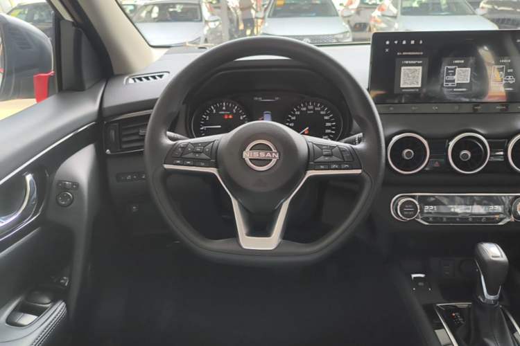 Used Nissan Qashqai 2025 Facelifted Honor 2.0L CVT XV Genuine Edition Steering Wheel