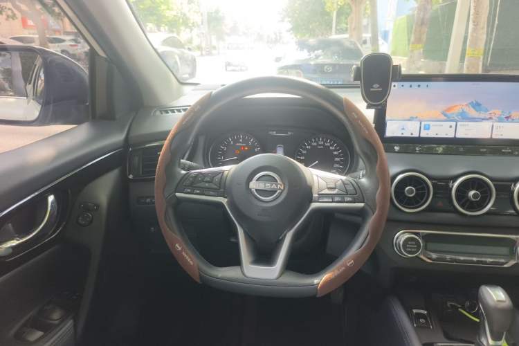 Used Nissan Qashqai 2025 Honor 2.0L CVT XV Genuine Edition Steering Wheel