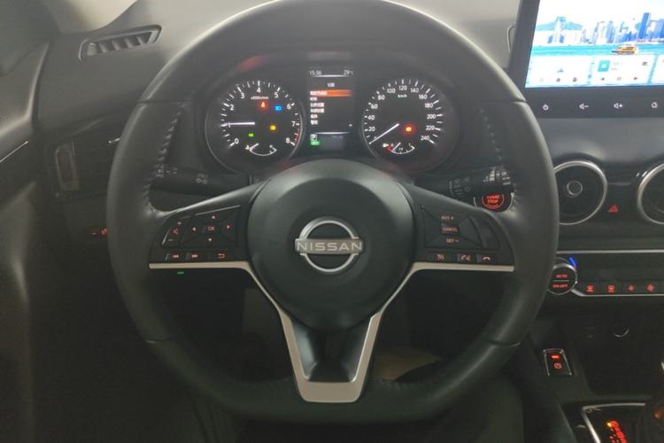 Used Nissan Qashqai 2025 Honor 2.0L CVT XV+ Leading Edition Steering Wheel