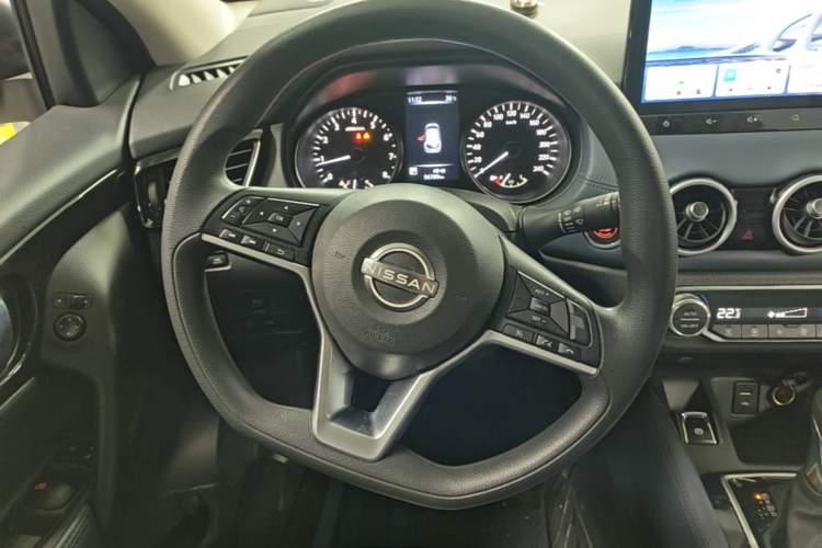 Used Nissan Qashqai 2025 Honor 2.0L CVT XV Genuine Edition Steering Wheel