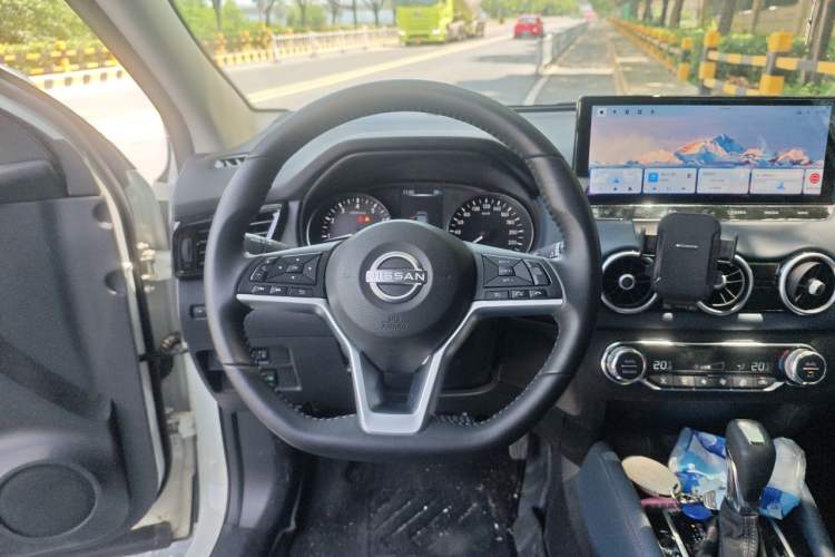 Used Nissan Qashqai 2025 Honor 2.0L CVT XV+ Leading Edition Steering Wheel