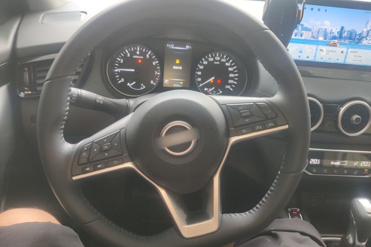 Used Nissan Qashqai 2025 Honor 2.0L CVT XV+ Leading Edition Steering Wheel