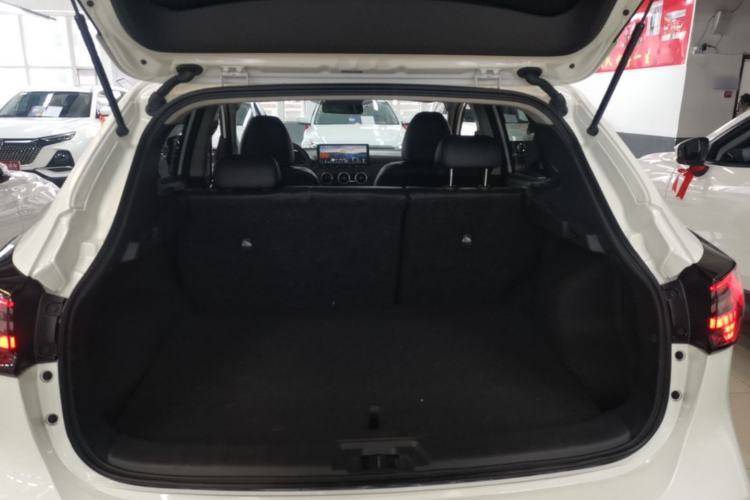 Used Nissan Qashqai 2025 Facelifted Honor 2.0L CVT XV Genuine Edition Trunk