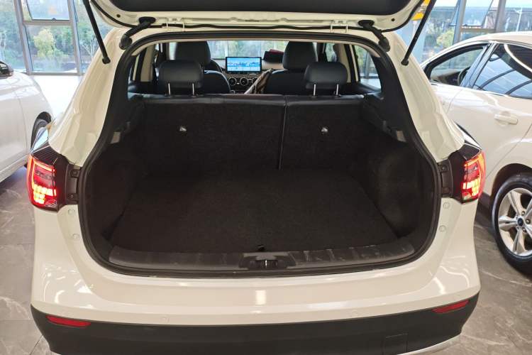 Used Nissan Qashqai 2025 Honor 2.0L CVT XV Genuine Edition Trunk