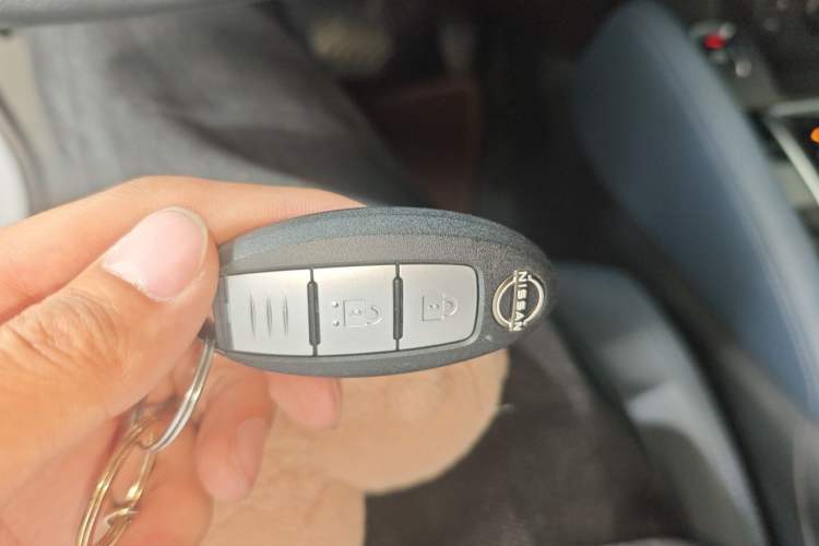 Used Nissan Qashqai 2025 Honor 2.0L CVT XV Genuine Edition Vehicle Key