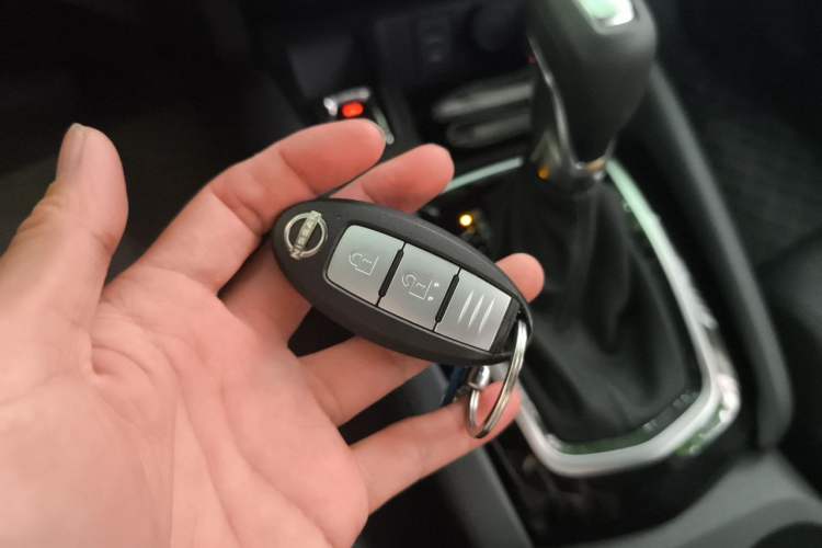 Used Nissan Qashqai 2025 Honor 2.0L CVT XV Genuine Edition Vehicle Key