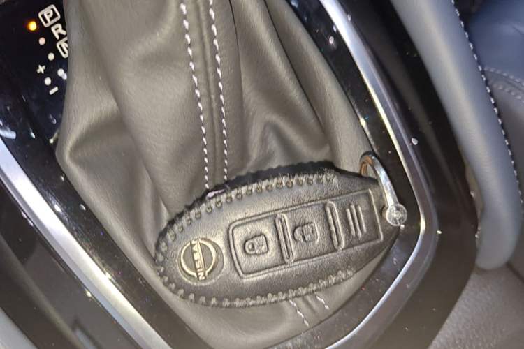 Used Nissan Qashqai 2025 Honor 2.0L CVT XV Genuine Edition Vehicle Key