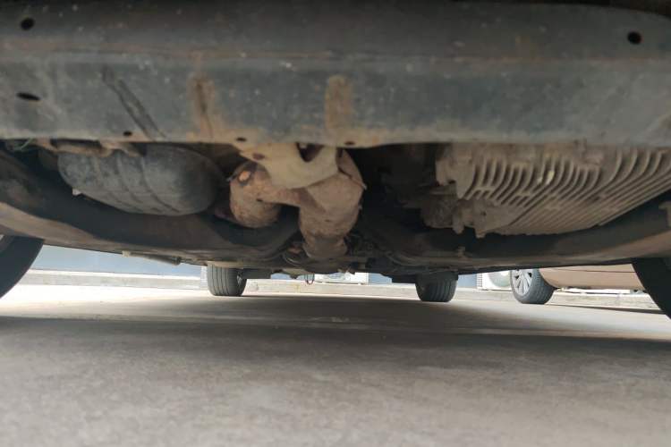 Used Nissan Quest 2012 3.5L SL Chassis Front