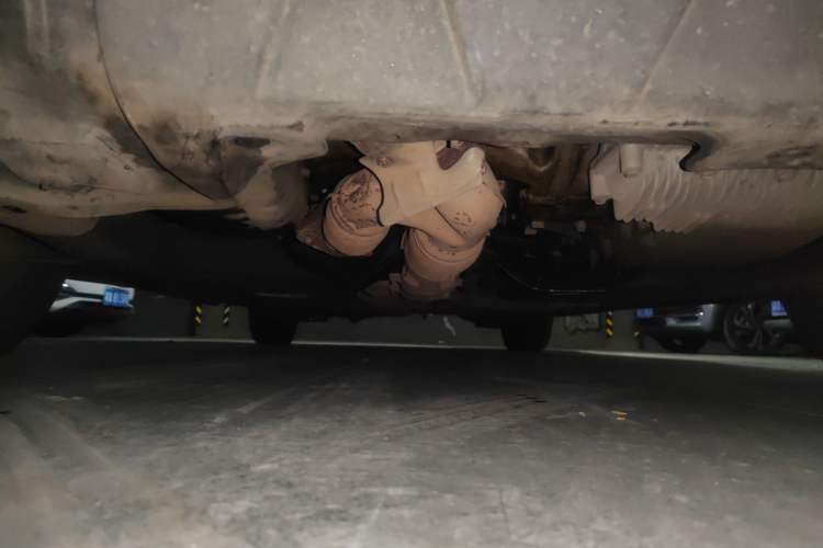 Used Nissan Quest 2012 3.5L SL Chassis Front