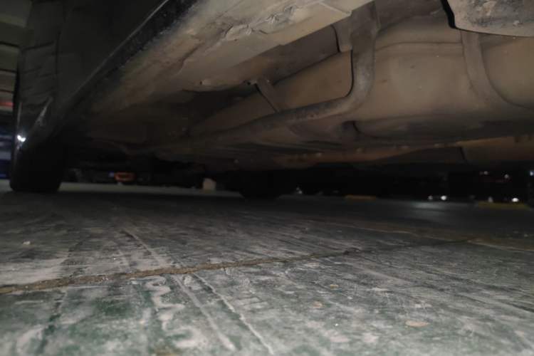 Used Nissan Quest 2012 3.5L SL Chassis Rear Left