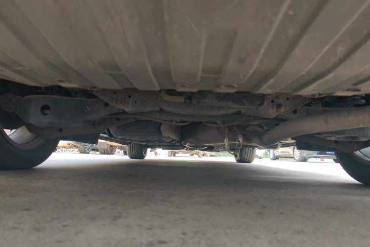 Used Nissan Quest 2012 3.5L SL Chassis Rear