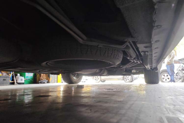 Used Nissan Quest 2012 3.5L SL Chassis Rear Right