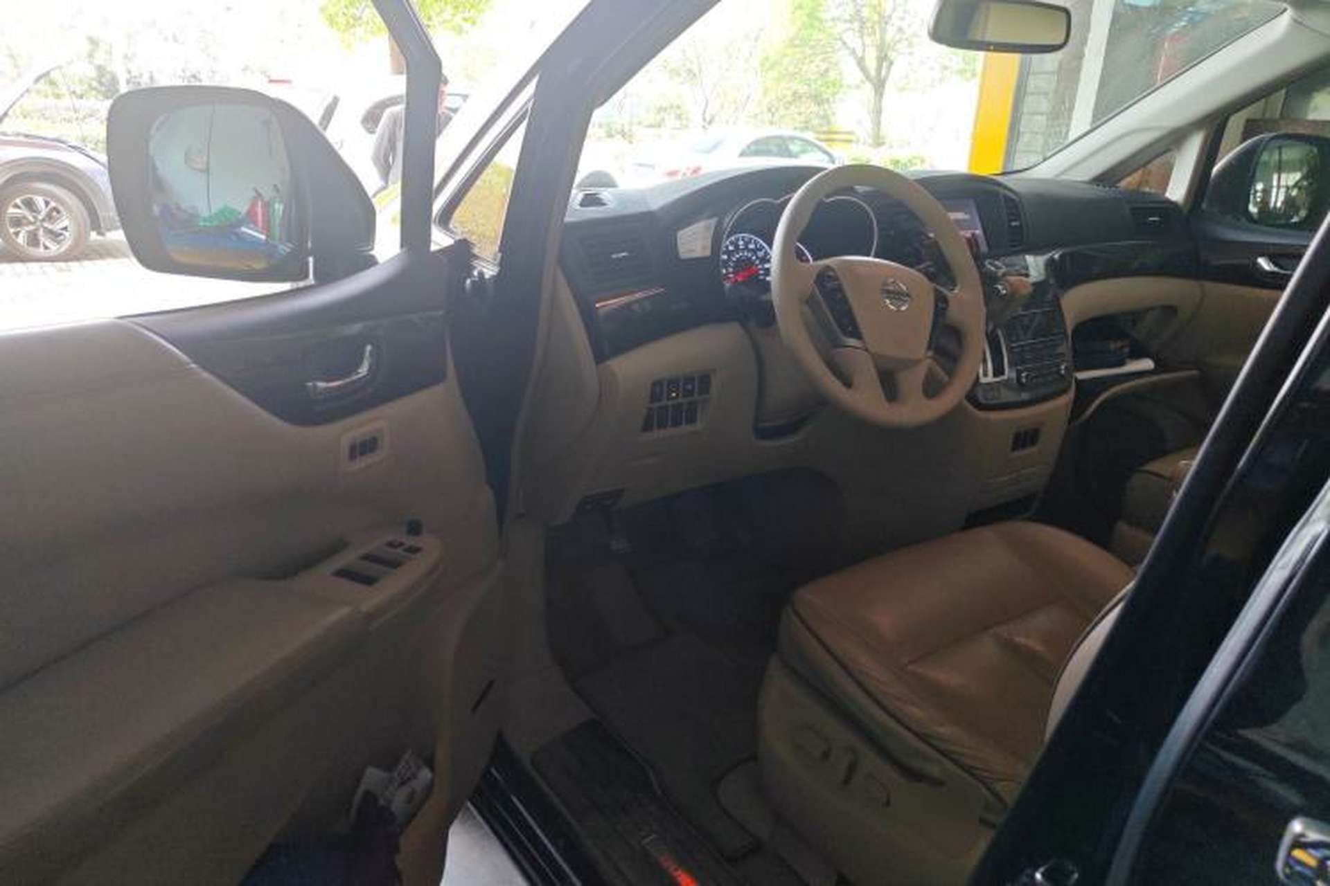 Used Nissan Quest 2012 3.5L SL Driver Seat