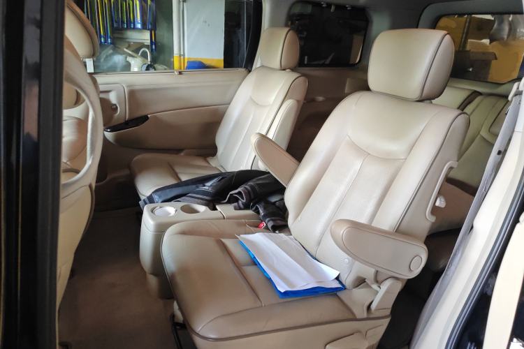 Used Nissan Quest 2012 3.5L SL Left Rear Seat