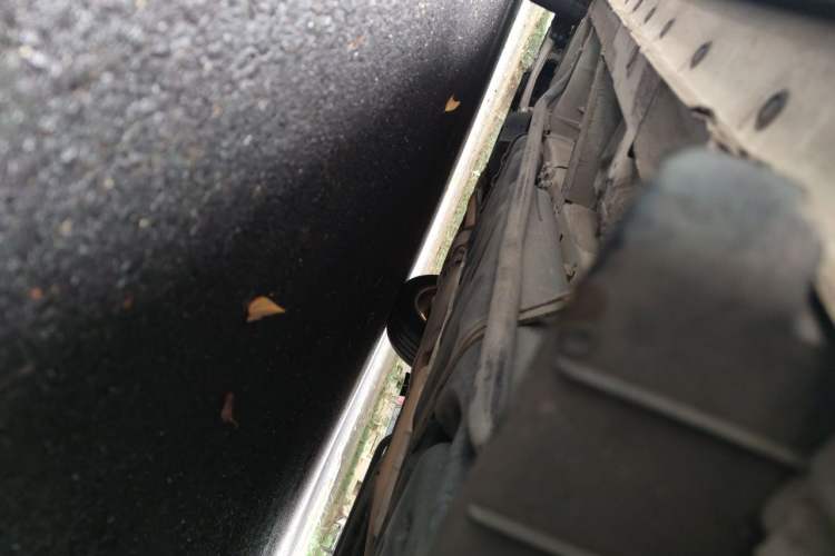 Used Nissan Quest 2012 3.5L SL Chassis Rear Left