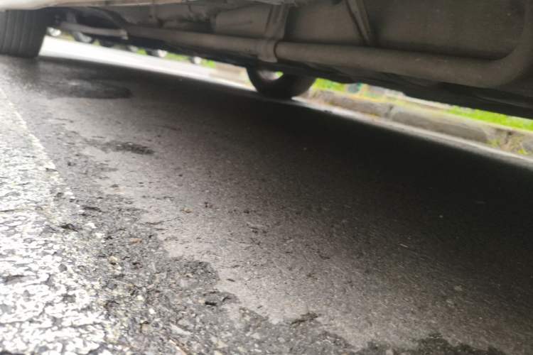 Used Nissan Quest 2012 3.5L SL Chassis Rear Left
