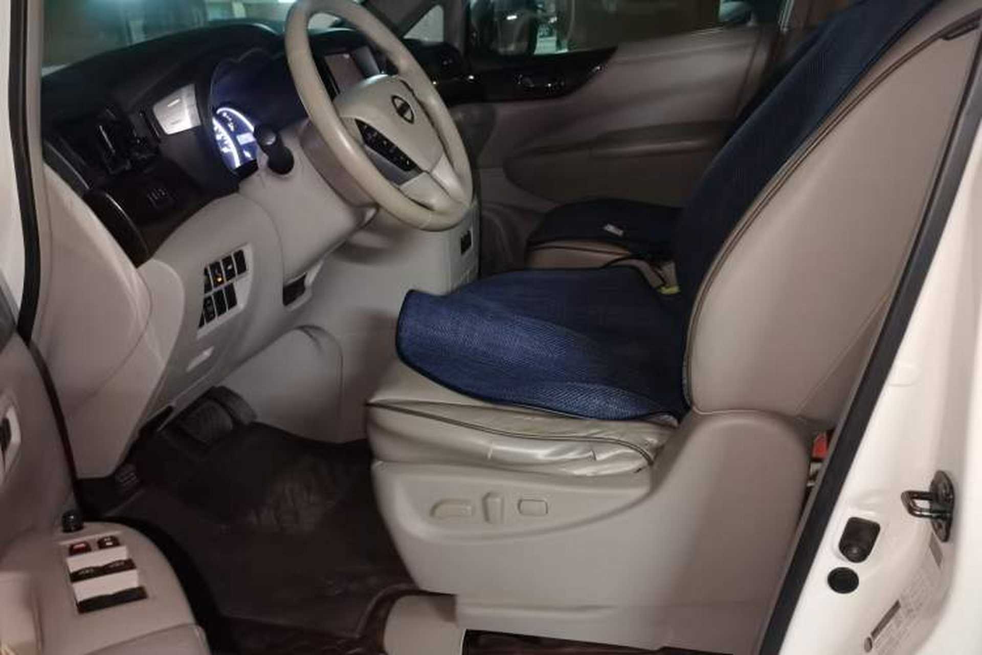 Used Nissan Quest 2012 3.5L SL Driver Seat
