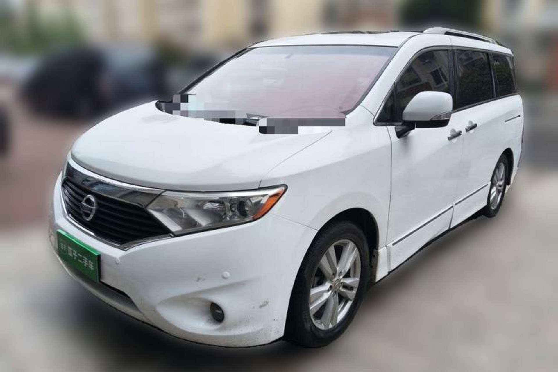 Used Nissan Quest 2012 3.5L SL Front Left 45 Deg