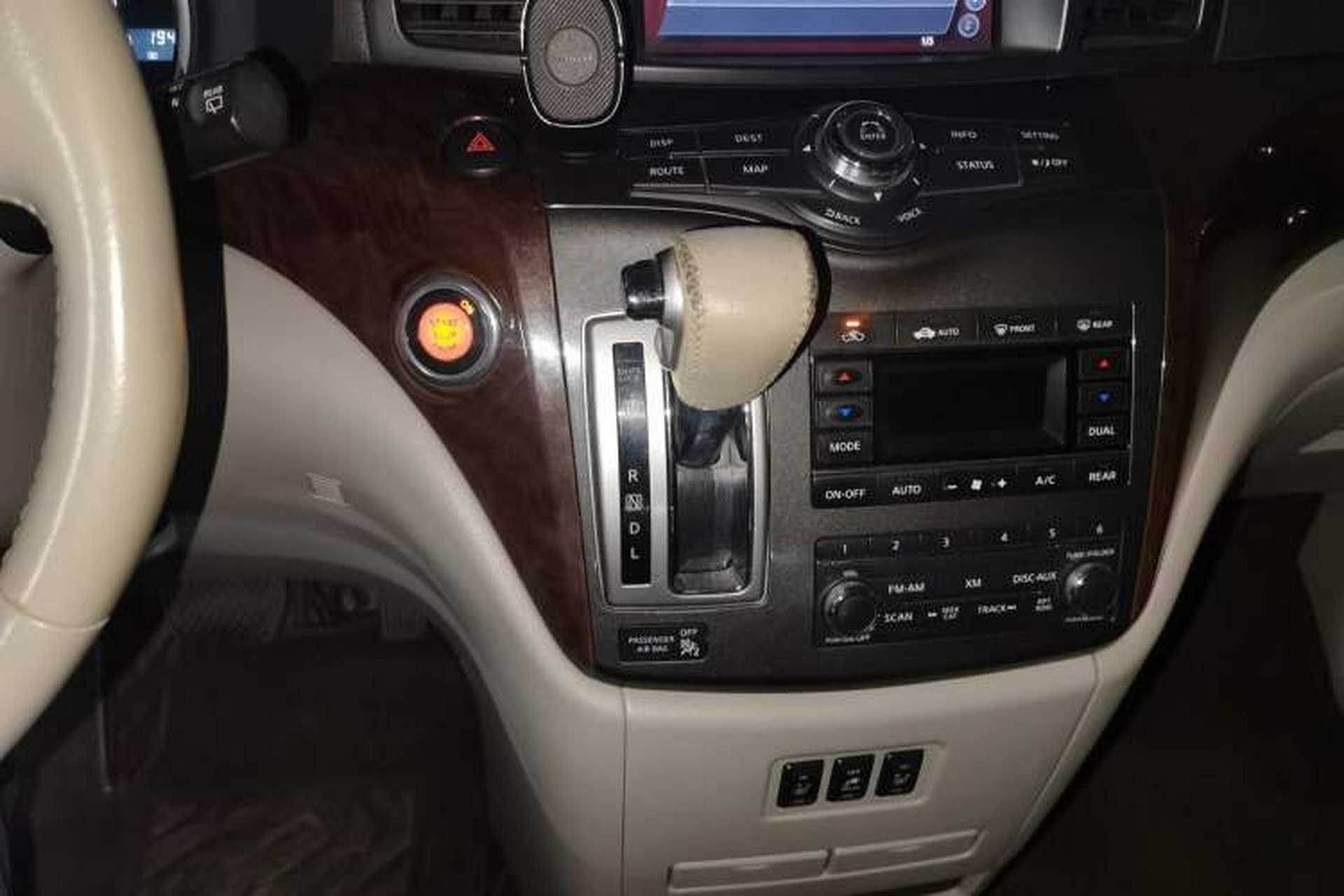 Used Nissan Quest 2012 3.5L SL Gear Lever