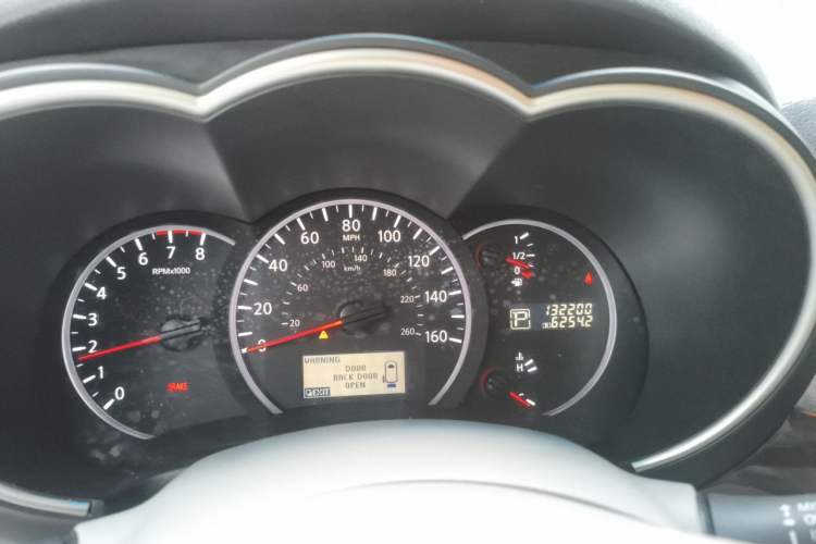 Used Nissan Quest 2012 3.5L SL Instrument Cluster