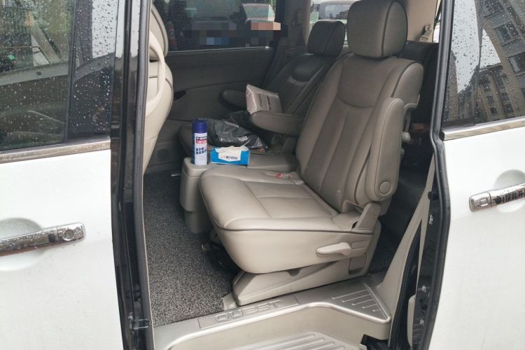 Used Nissan Quest 2012 3.5L SL Left Rear Seat