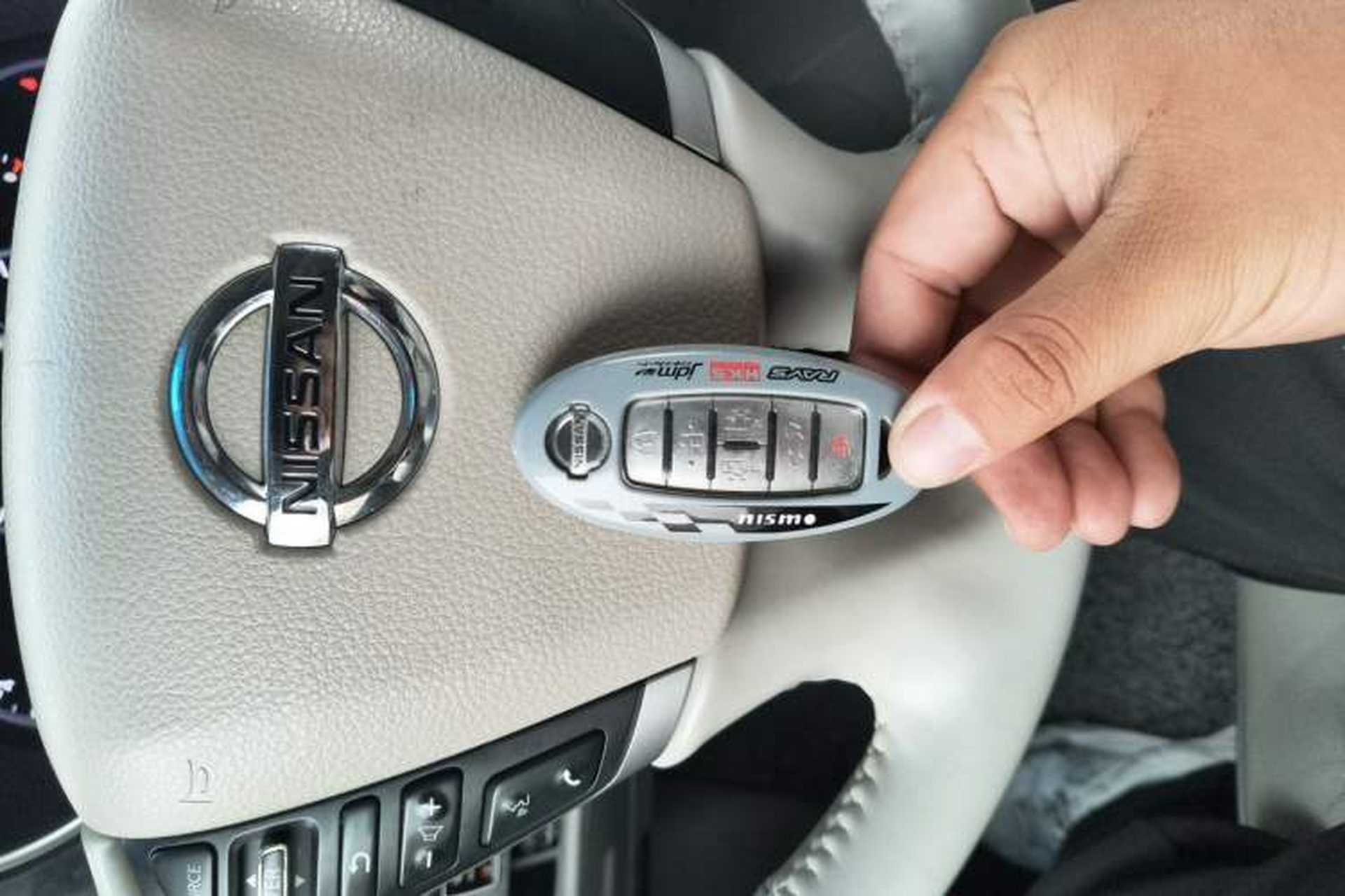 Used Nissan Quest 2012 3.5L SL Vehicle Key