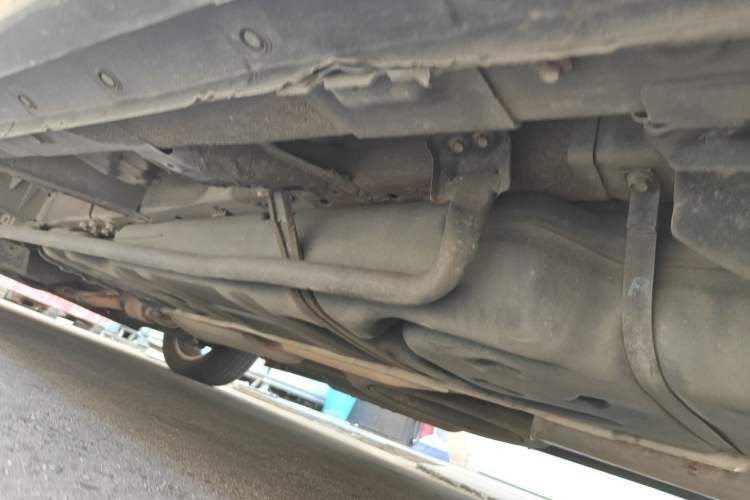 Used Nissan Quest 2013 3.5L SL Chassis Rear Left