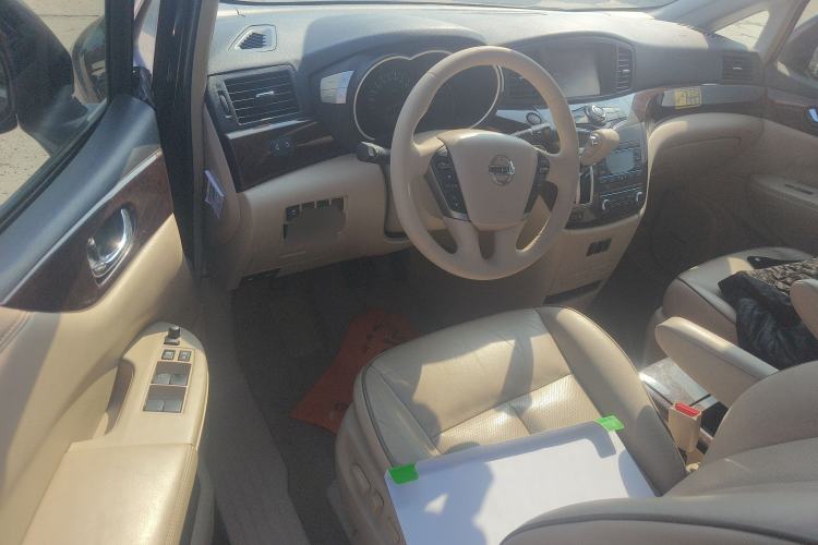 Used Nissan Quest 2013 3.5L SL Interior 3