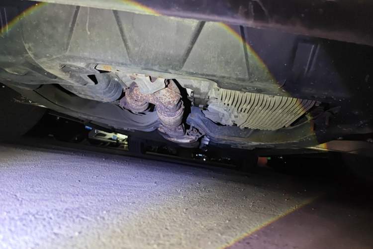 Used Nissan Quest 2013 3.5L SL Chassis Front