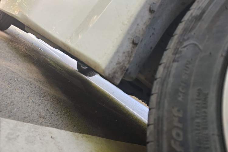 Used Nissan Quest 2013 3.5L SL Chassis Front Right