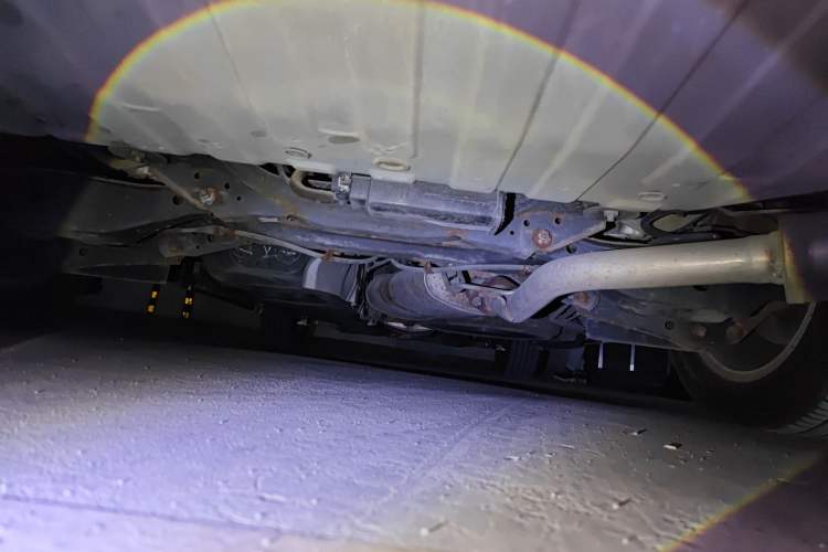 Used Nissan Quest 2013 3.5L SL Chassis Rear