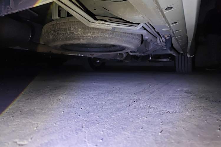 Used Nissan Quest 2013 3.5L SL Chassis Rear Right