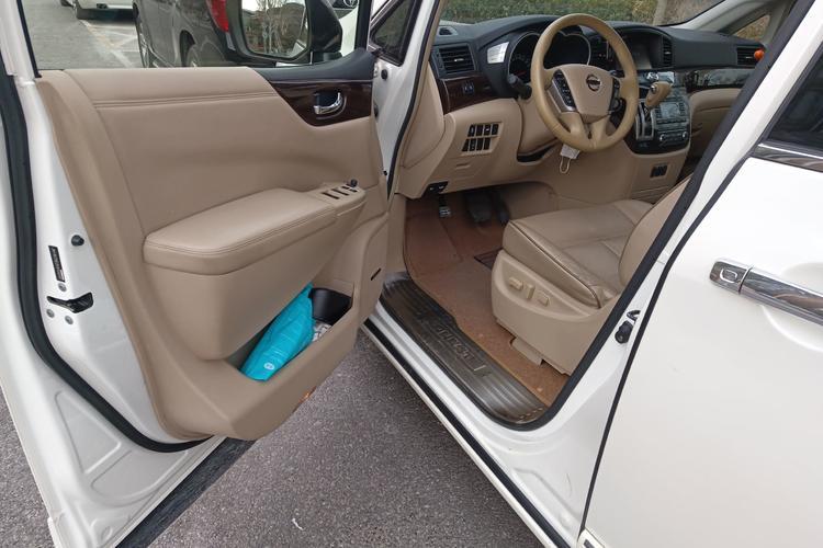 Used Nissan Quest 2013 3.5L SL Driver Seat
