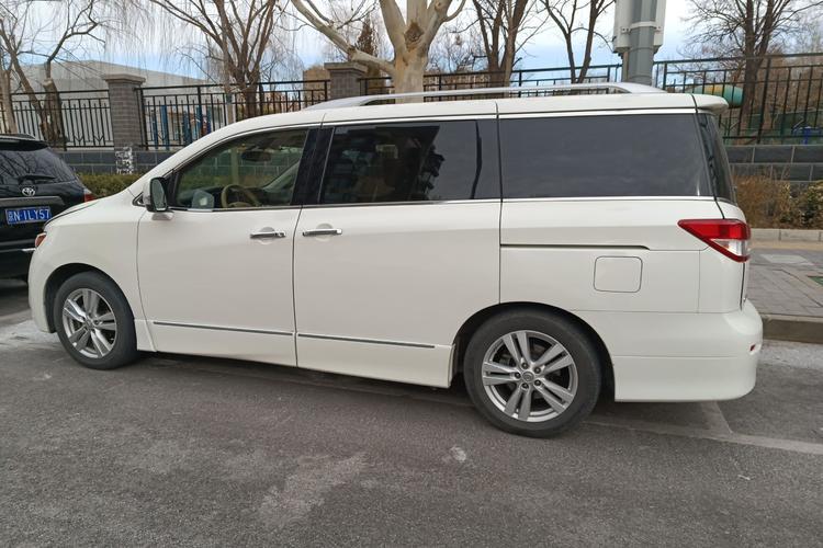 Used Nissan Quest 2013 3.5L SL Left Side