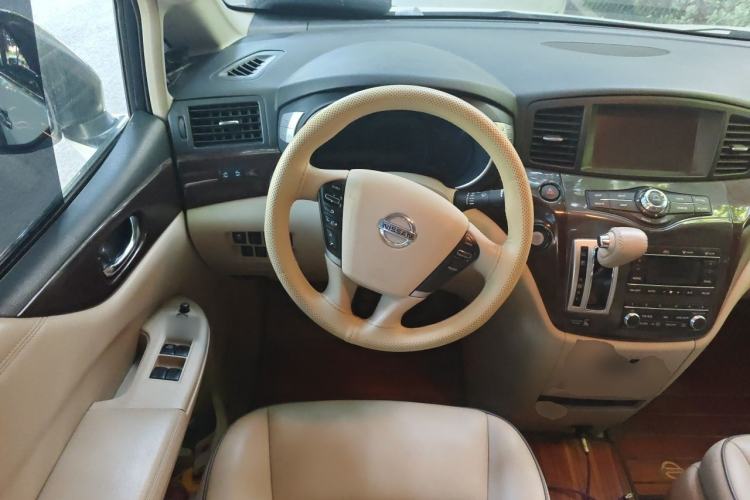 Used Nissan Quest 2013 3.5L SL Steering Wheel