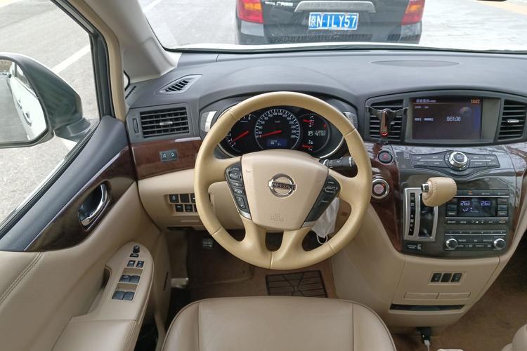 Used Nissan Quest 2013 3.5L SL Steering Wheel