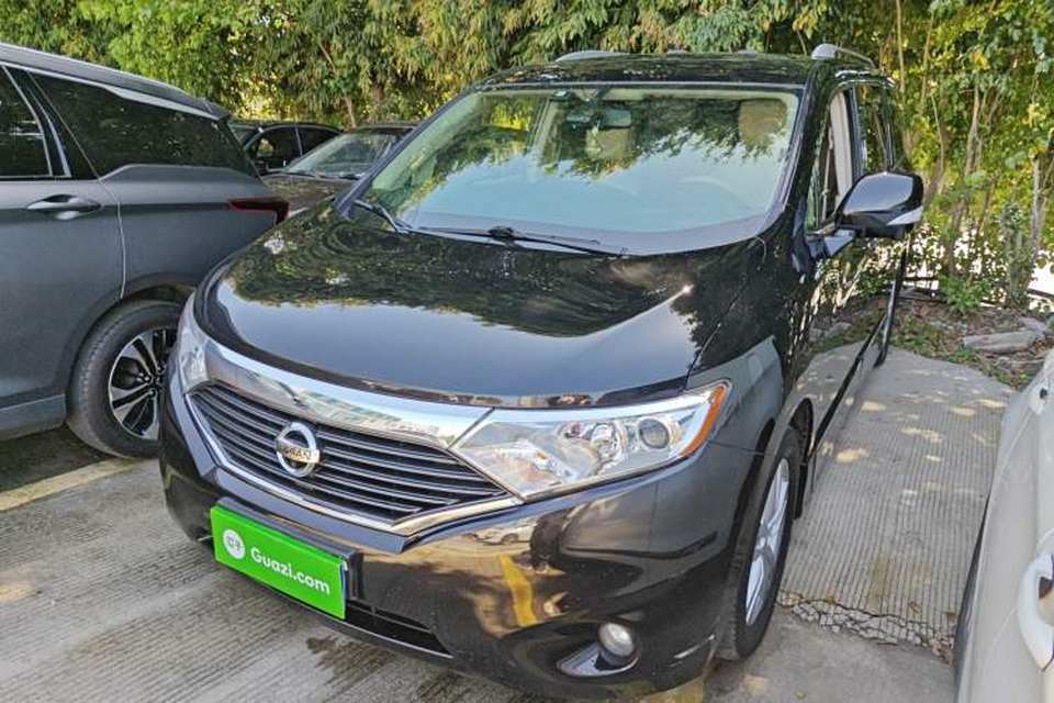 Nissan Quest 2015