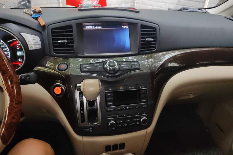 Used Nissan Quest 2015 3.5L SL Audio And AC Panel