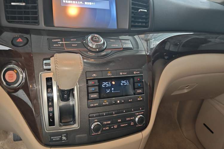 Used Nissan Quest 2015 3.5L SL Audio And AC Panel