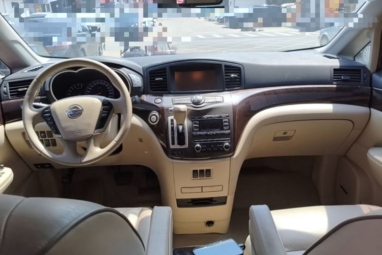 Used Nissan Quest 2015 3.5L SL Center Console