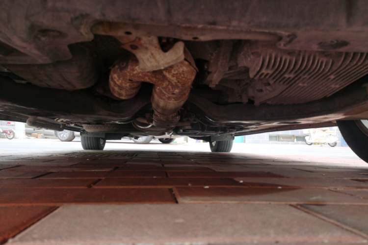 Used Nissan Quest 2015 3.5L SL Chassis Front