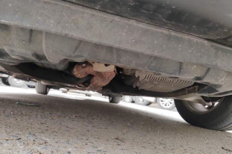 Used Nissan Quest 2015 3.5L SL Chassis Front