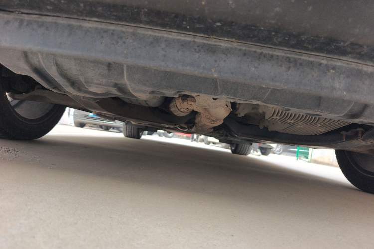 Used Nissan Quest 2015 3.5L SL Chassis Front